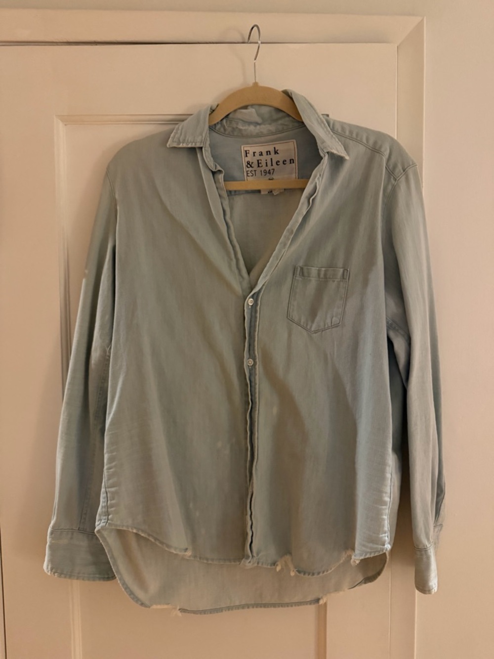 Frank & Eileen Pale Blue Lightweight Denim Shirt Jacket